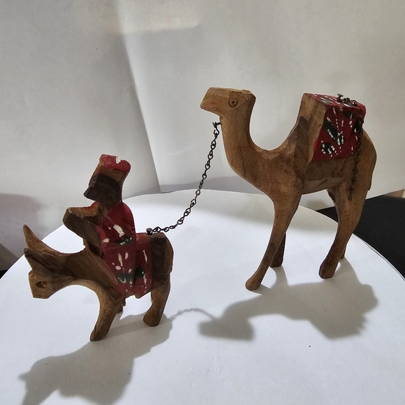 3 Camel Train Hand Carved Wood plus 1 Donkey with Rider 4 Pieces 👀 - Picture 6 of 12
